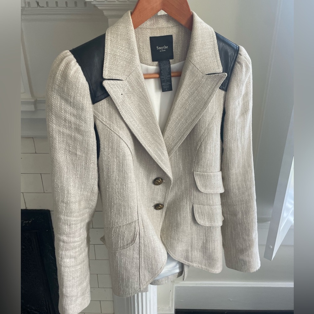 Gorgeous Smyth style blazer